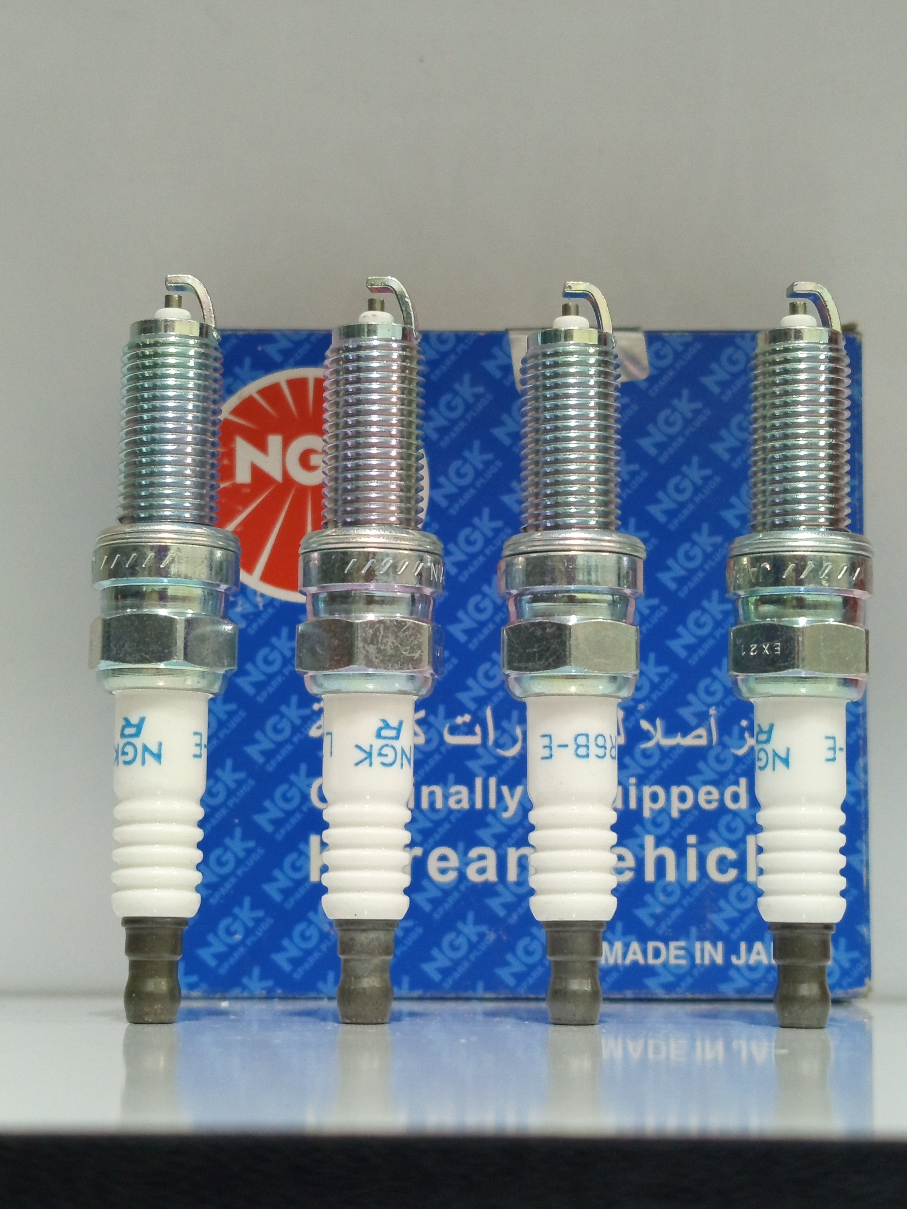 شمع ان جی کی یورو 4 کد 94937 بسته 4 عددی